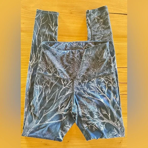 Yoga Democracy Root to Rise Leggings - Picture 5 of 7